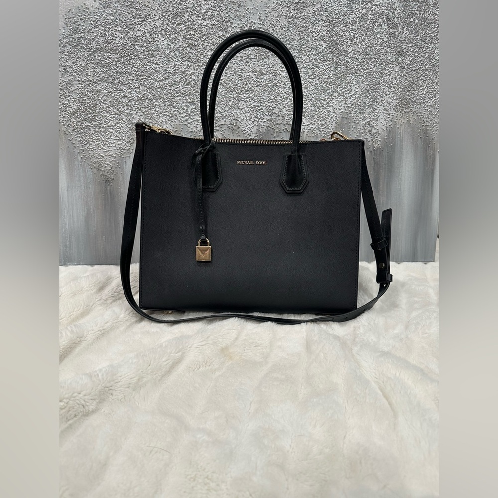 NWT $298 Retail Michael Kors Mercer Large Convertible Tote